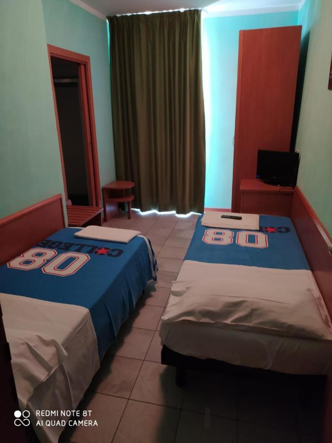 Hotel Blue Moon Ρίμινι Εξωτερικό φωτογραφία