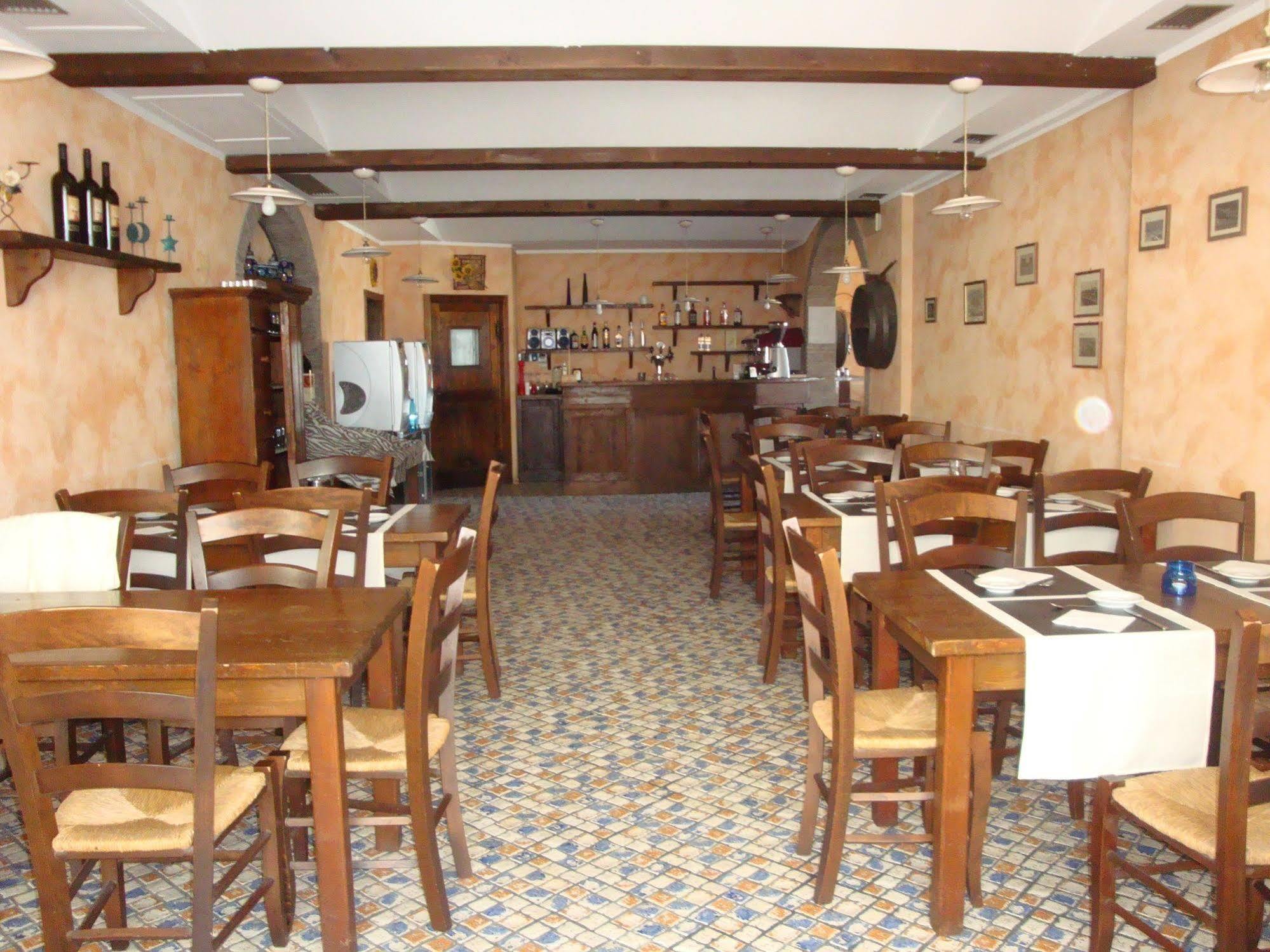 Hotel Blue Moon Ρίμινι Εξωτερικό φωτογραφία